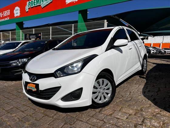 HYUNDAI HB20 1.0 COMFORT PLUS 12V FLEX 4P MANUAL HYUNDAI HB20 1.0 COMFORT PLUS 12V FLEX 4P MANUAL